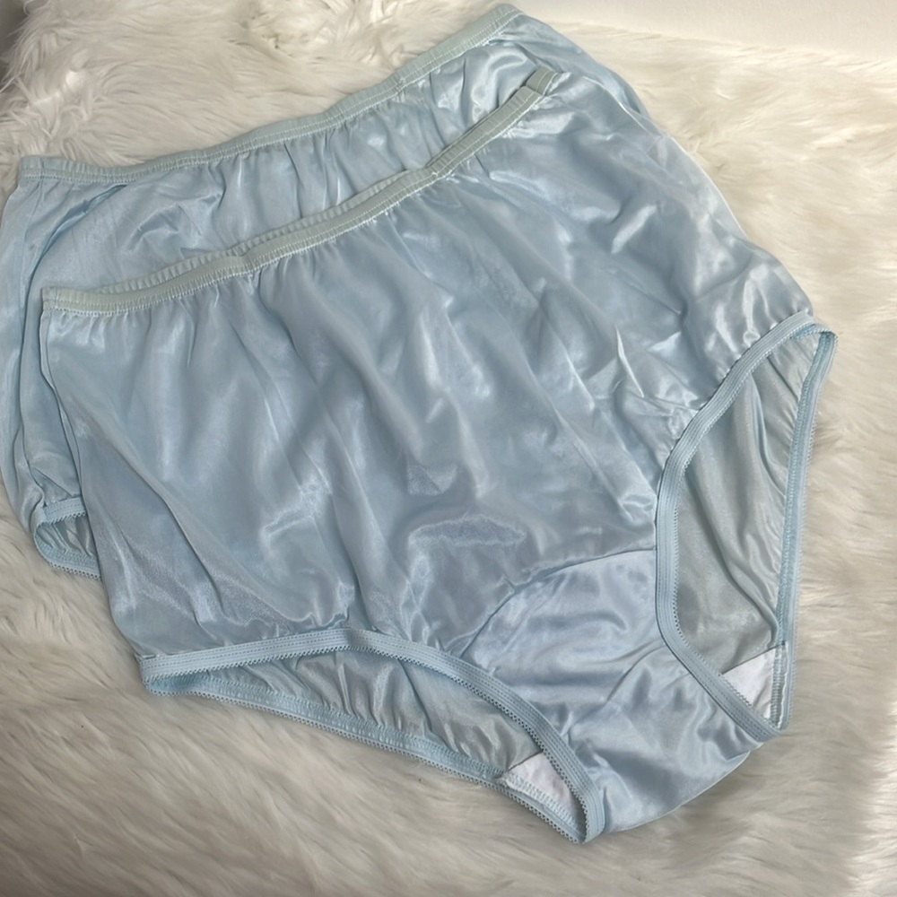 Vanity Fair Bundle of 3 Body Women’s Nylon Granny Panties Lace Size 6 New - Picture 2 of 6